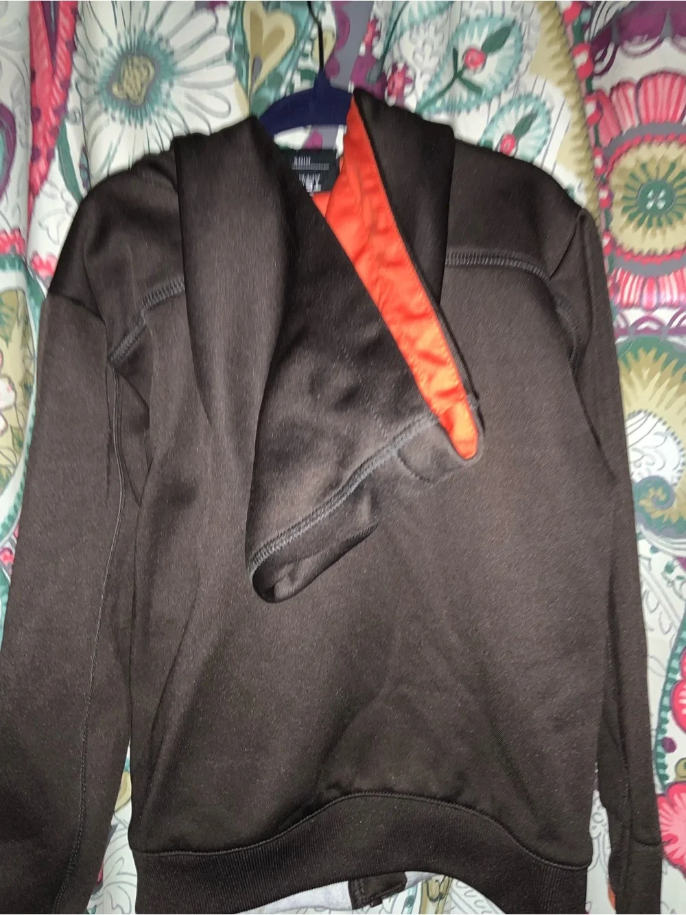 Cleveland youth Zip Up Hooded jacket (MED 5/6) NFL